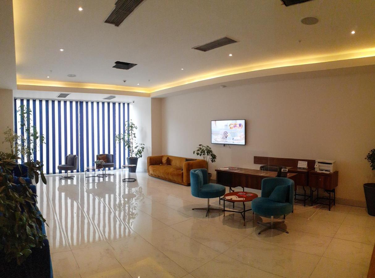 Апарт отель Only Front Sea View, No Side View, Wonderful Panorama, High Floor, Location Guarantee Батуми Экстерьер фото