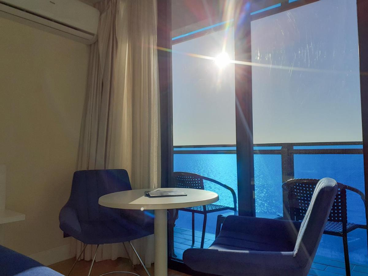Апарт отель Only Front Sea View, No Side View, Wonderful Panorama, High Floor, Location Guarantee Батуми Экстерьер фото
